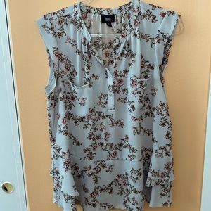 Mossimo light blue floral top L